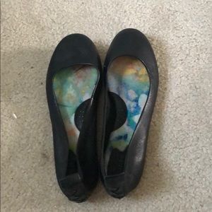 black simple Born ballet flats